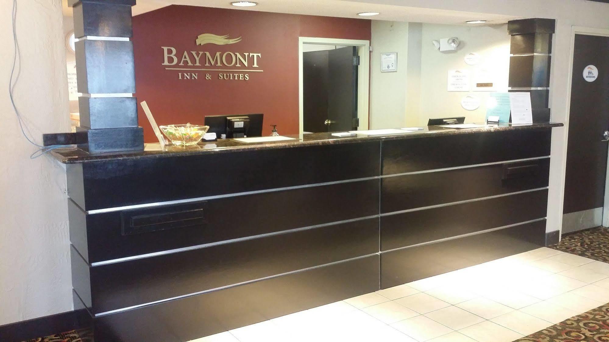 Отель Baymont By Wyndham Amarillo East Экстерьер фото